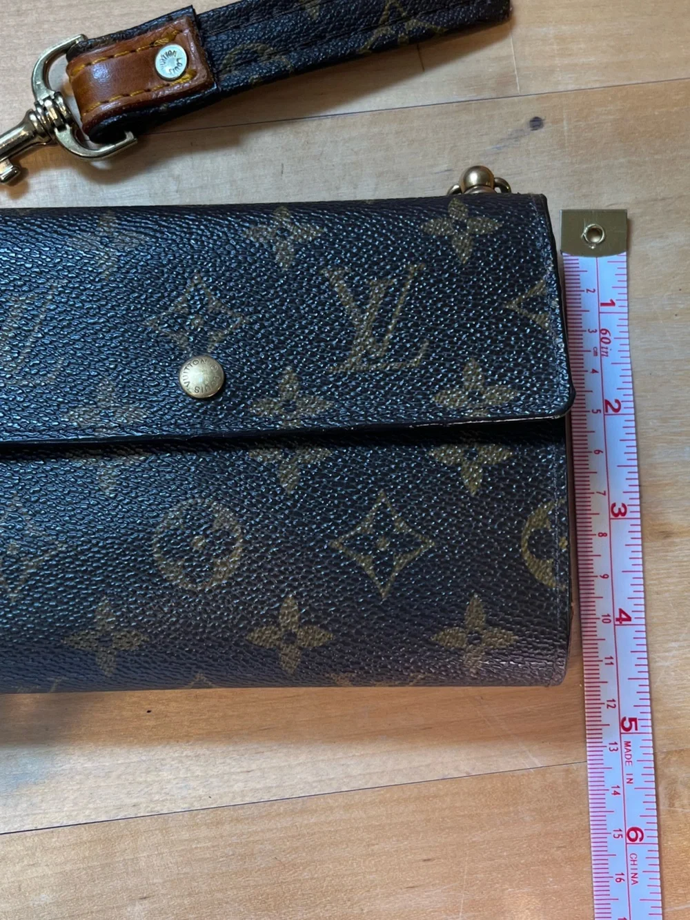 Louis Vuitton accept reasonable